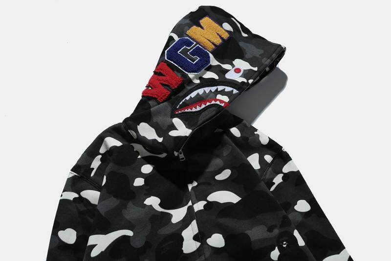 Bape Jaket Hoodie Pria Glow In Gelap Kepala Hiu Jahitan 