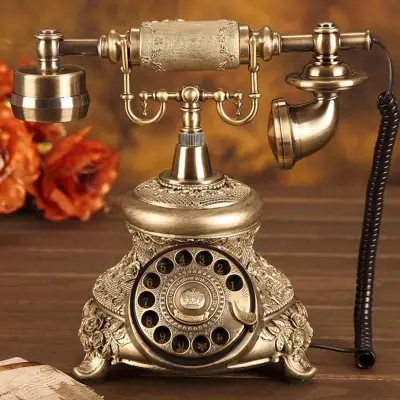 Retro Antique Style Phone Old Fashioned Handset Old Rotate Dial Home Telephone