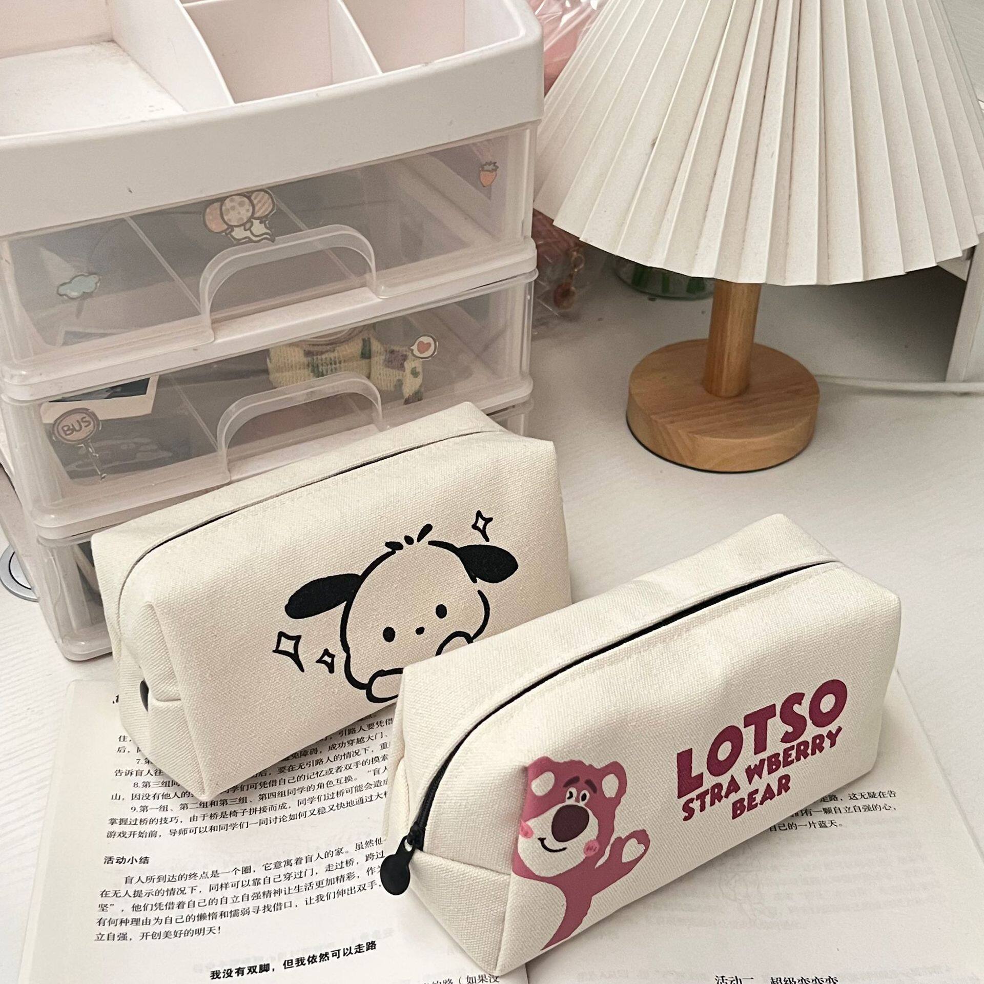 【YIDEA HONGKONG】Strawberry Bear Cute Canvas Pencil Case Large Capacity Pencil Case Ins Trend