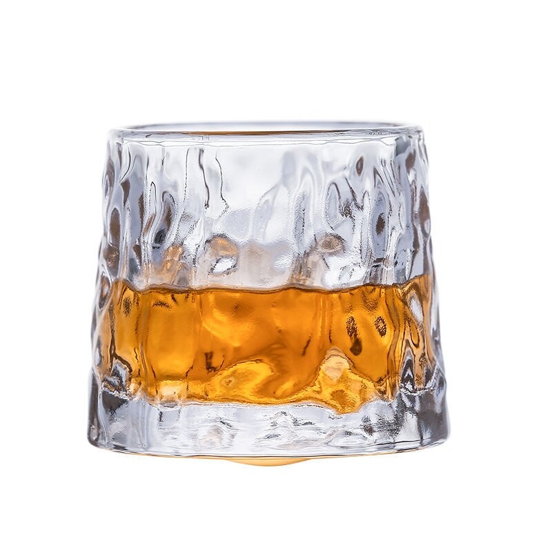 Gambar high quality Creative crystal whiskey glass tumbler cup ins rotating cup personality classical brandy cup gyro