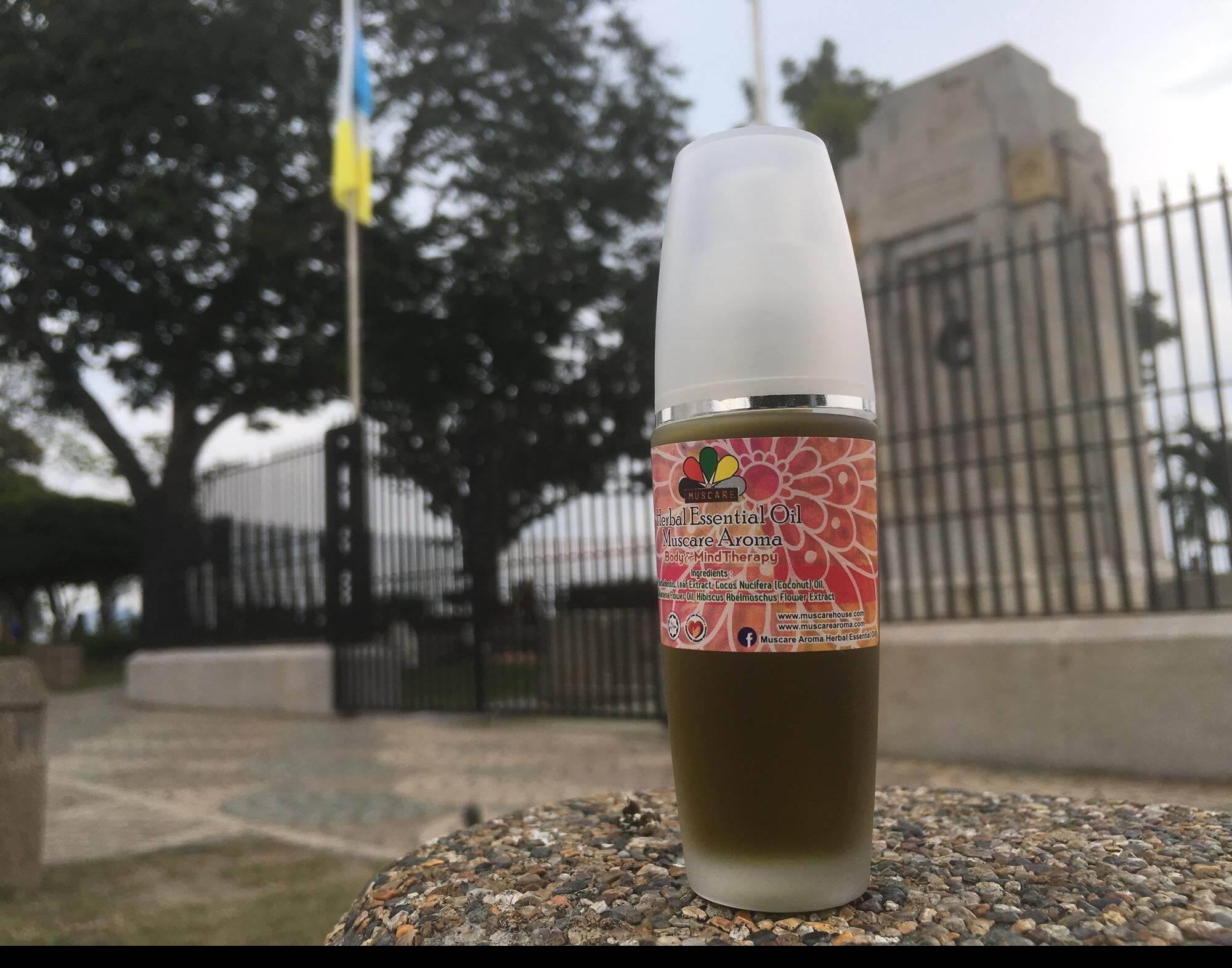 Gambar Muscare Aroma Herbal Essential Oil 60 ML