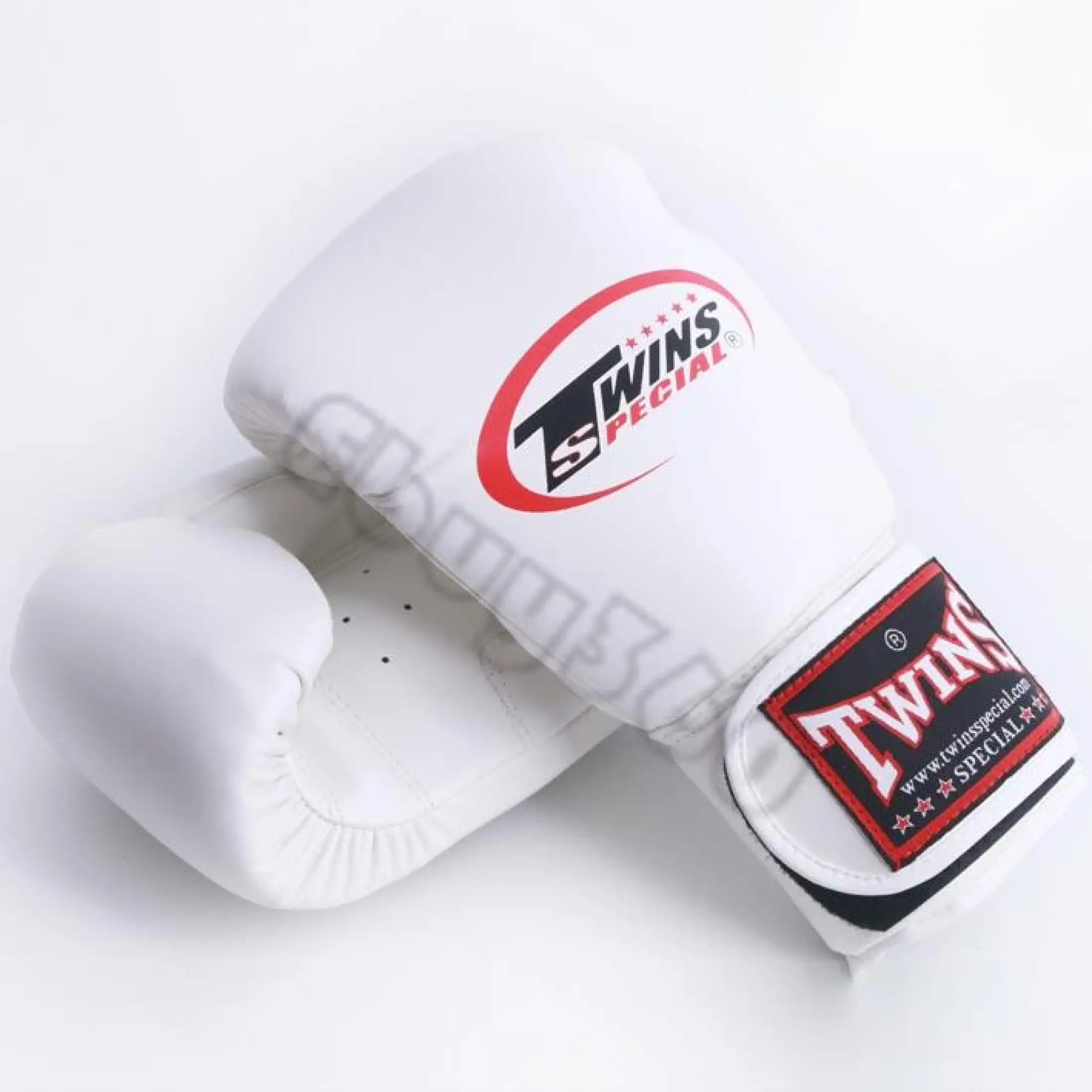 twins 12oz gloves
