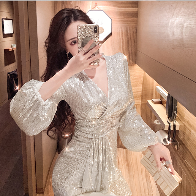 đầm kim sa lấp lánh Phụ nữ Pháp Đầm dự tiệc 2022 New Sequin Dress Slim váy kim sa nữ V Cổ dài Tay áo Váy Nổi tiếng Tính khí Bất thường Ăn mặc