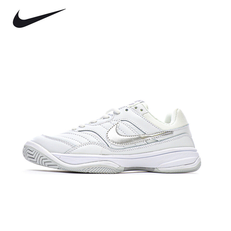 nike tennis sneakers