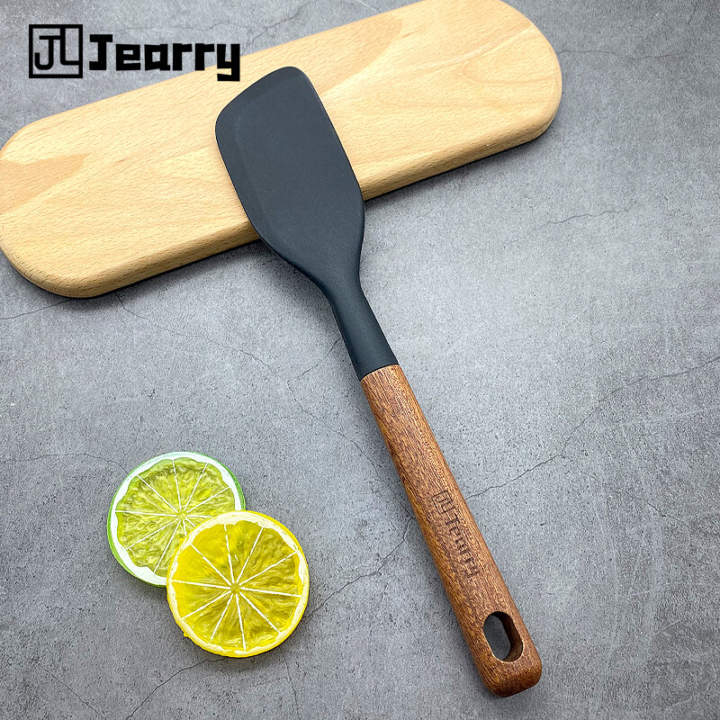 Jearry Silicone Spatula Wooden Handle Heat Resistant Food Grade Cookware ราคา 62 บาท*ส่งฟรี