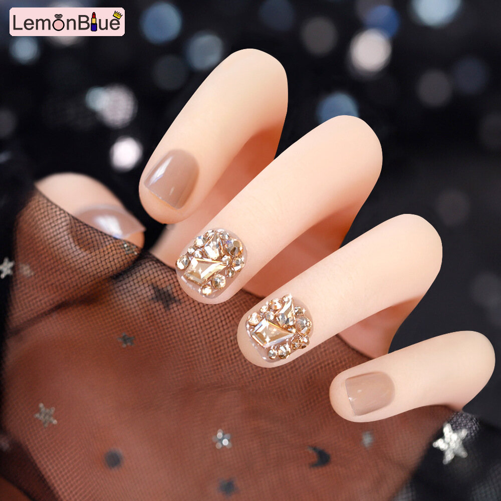 Gambar LemonBlue False Nails Colorful Artificial Full Cover Fake Fingernails for Bride Wedding For Women Girls Polish Free Manicure Artificial Nails