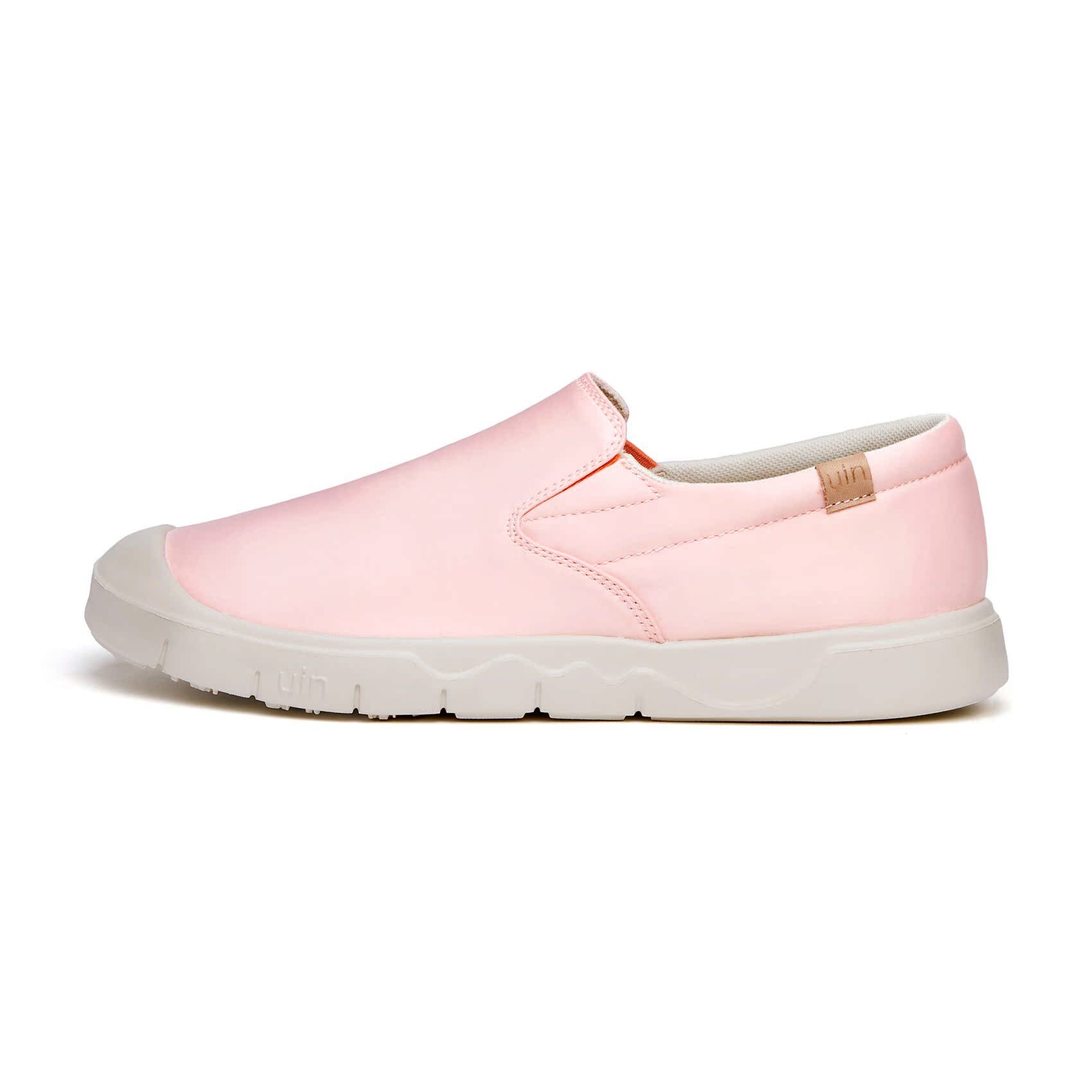 UIN CadizⅠWomen's Art Painted Travel Shoes Slik Slip On Loafers Lightweight Sneakers ราคา 8,800 บาท*ส่งฟรี
