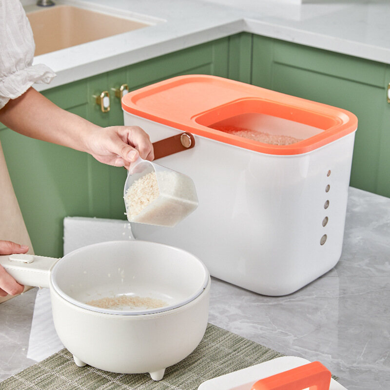 Gambar 2022 New Large capacity Rice Bucket Insect proof Moisture proof Sealed Flour Storage Bucket Kitchen Rice Noodle Storage Box Rice Storage Tank