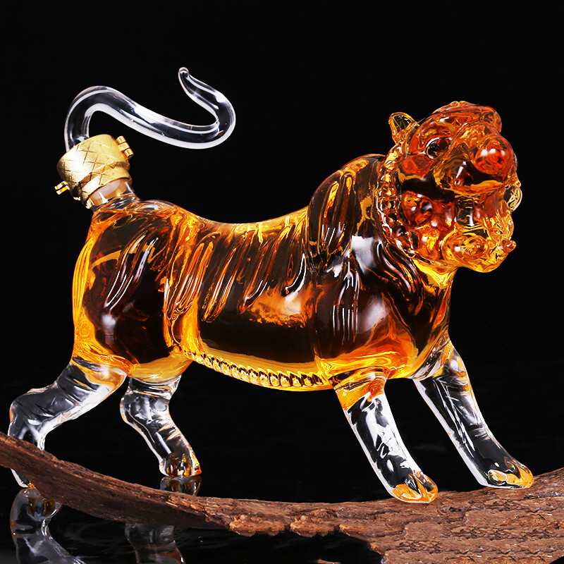 Gambar Harimau Berbentuk Reka Bentuk Membawa Whiskey Percuma Decanters Wain Botol Whiskey