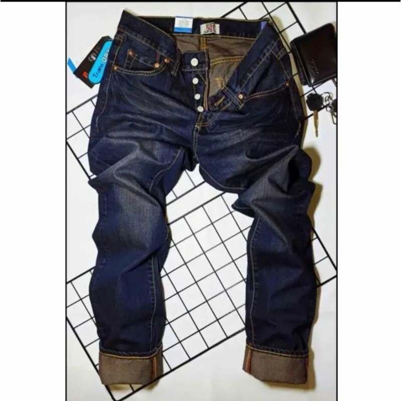 179d8c3bc2bbfe6790d2a930674f96f5