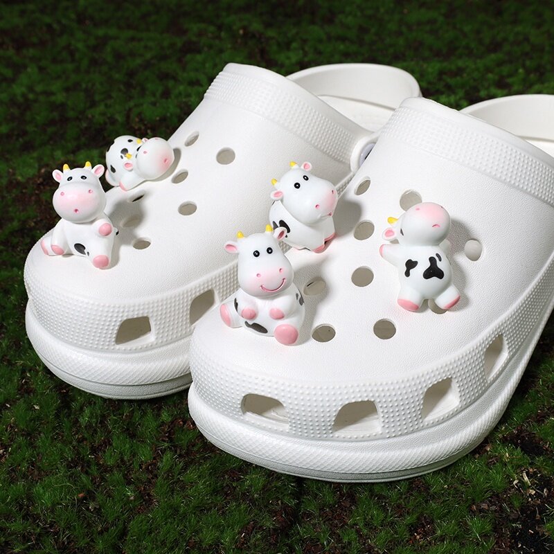 [Cow] Jibbitz Khóa Croc Jibbitz Cho Nam Nữ Ghim Quyến Rũ Phụ Kiện Tự Làm Dễ Thương Cho Bé Trai Và Bé Gái Quà Tặng Năm Mới 2023