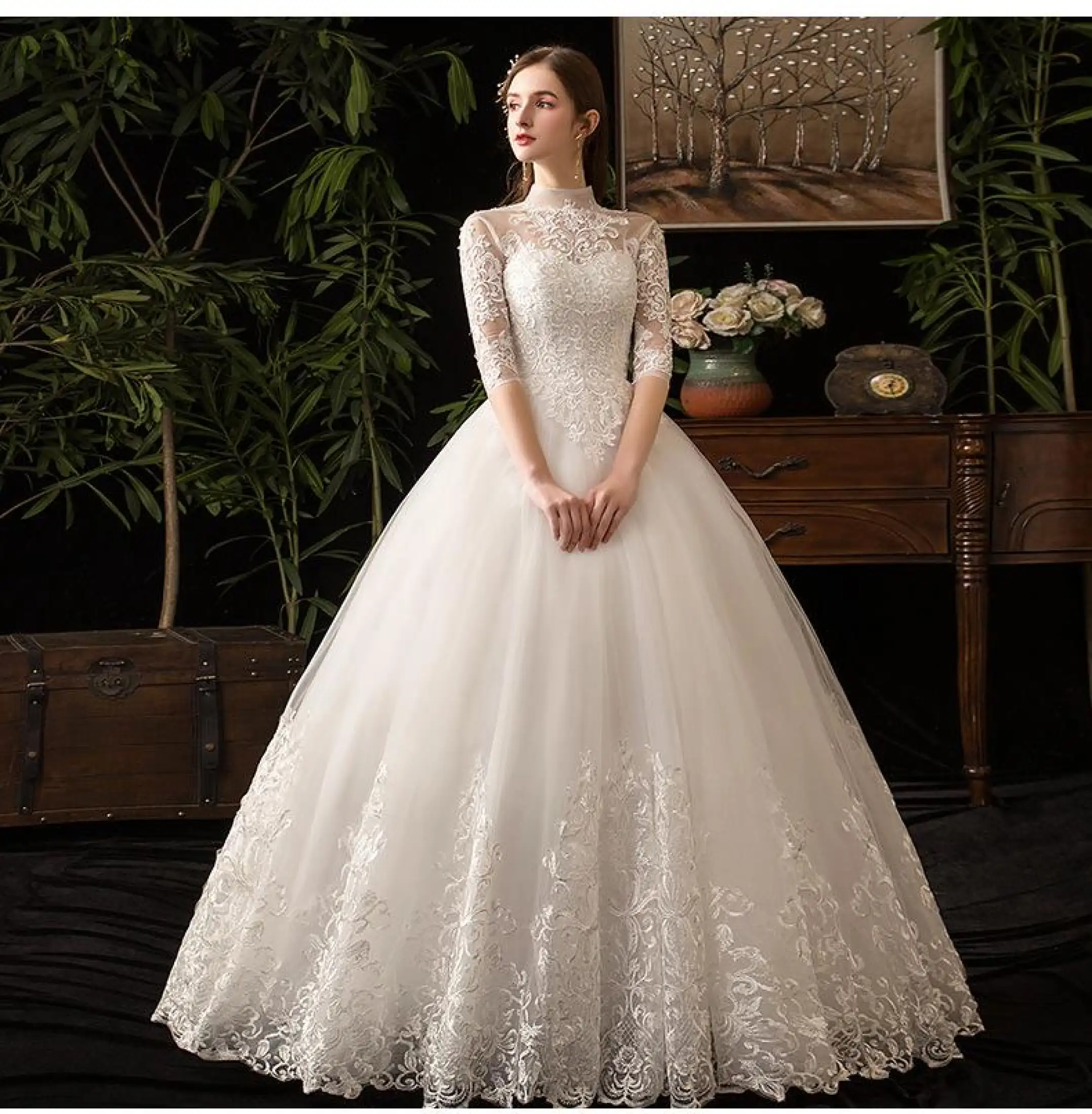 Wedding gown with collar Clearance