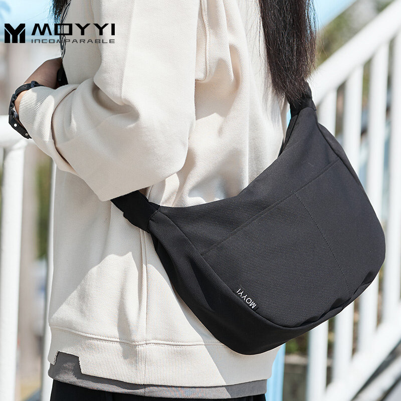 MOYYI Light Weight Mini Messenage Bag Fashion Dumpling Bag Large Capacity Fanny Pack For Men And Women Multi-Functional Banana Bag