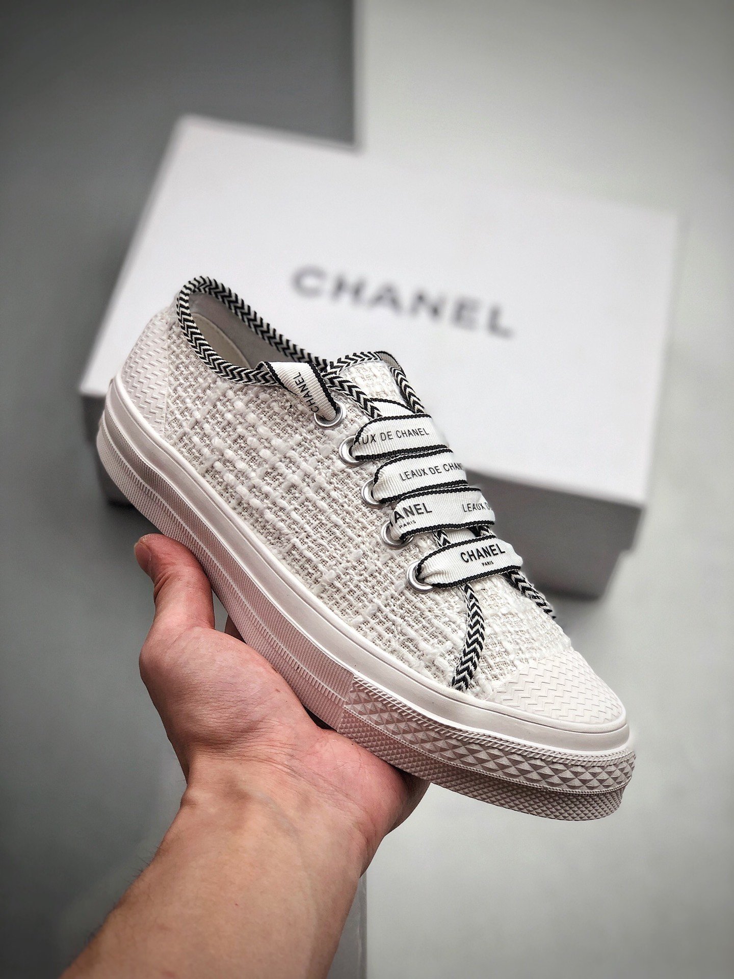 Chanel x Converse Walking shoes woman white | Lazada