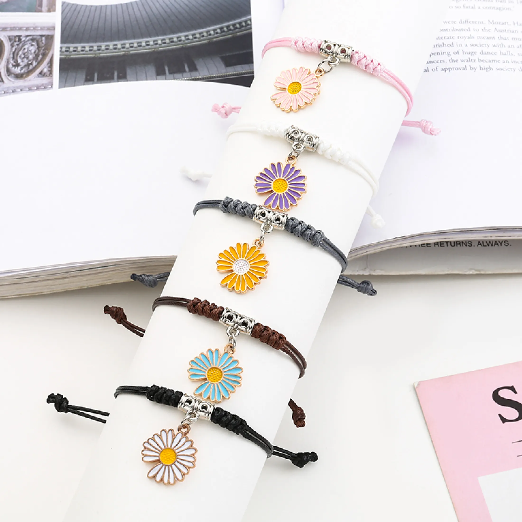 Gelang Persahabatan Wanita Gelang Tiga Orang Dari Korea Selatan Tiga Orang Hadiah Gelang Teman Siswa Bintang Semanggi Empat Orang Lazada Indonesia