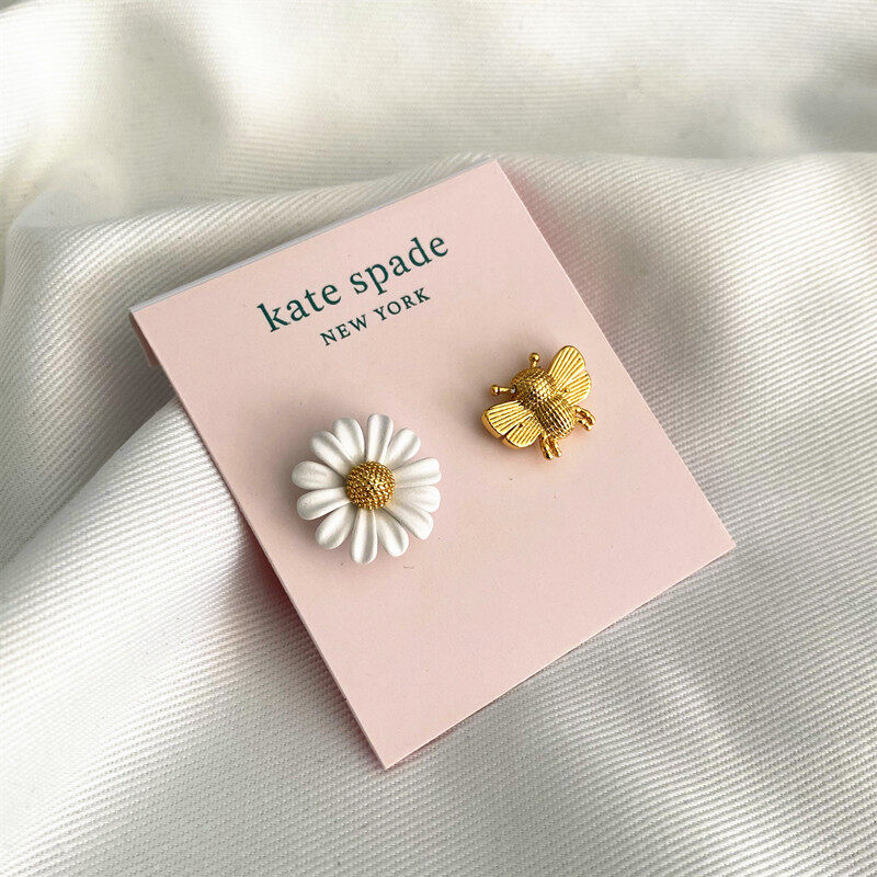 Kate spade hot sale daisy earrings