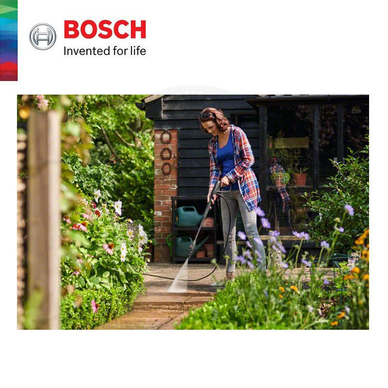 Bosch Universal Aquatak 130 High Pressure Washer - 06008A7BL0