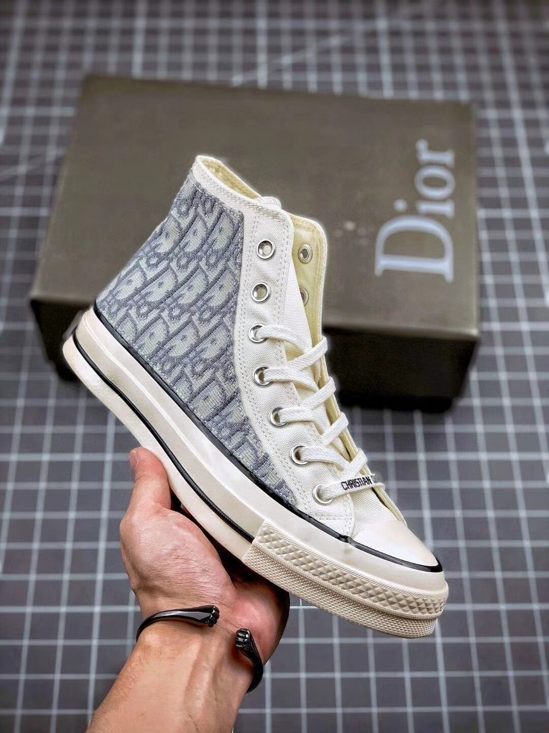 dior converse 1970