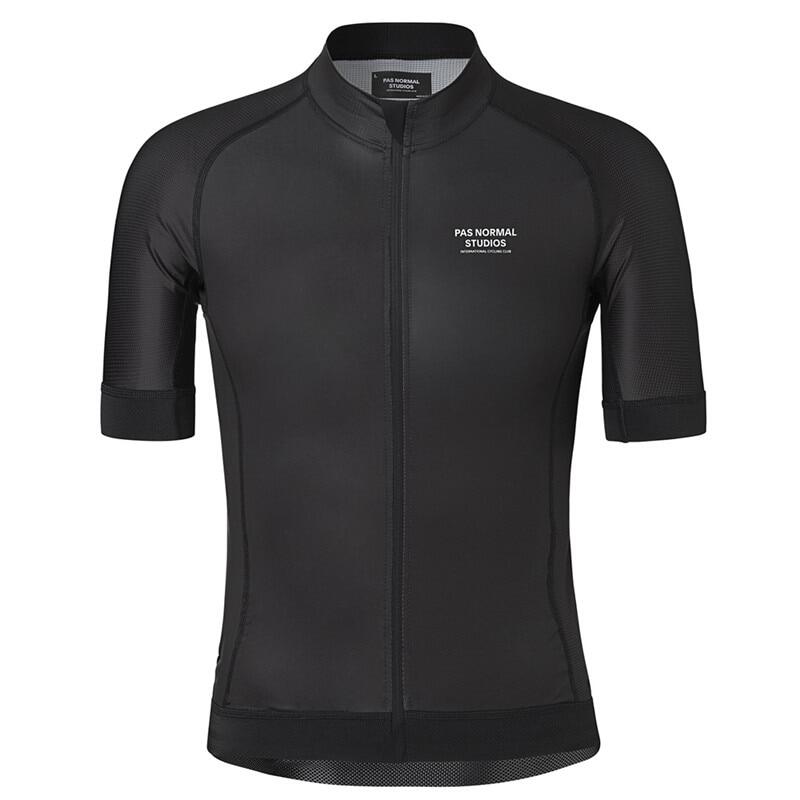 professional cycling clothing