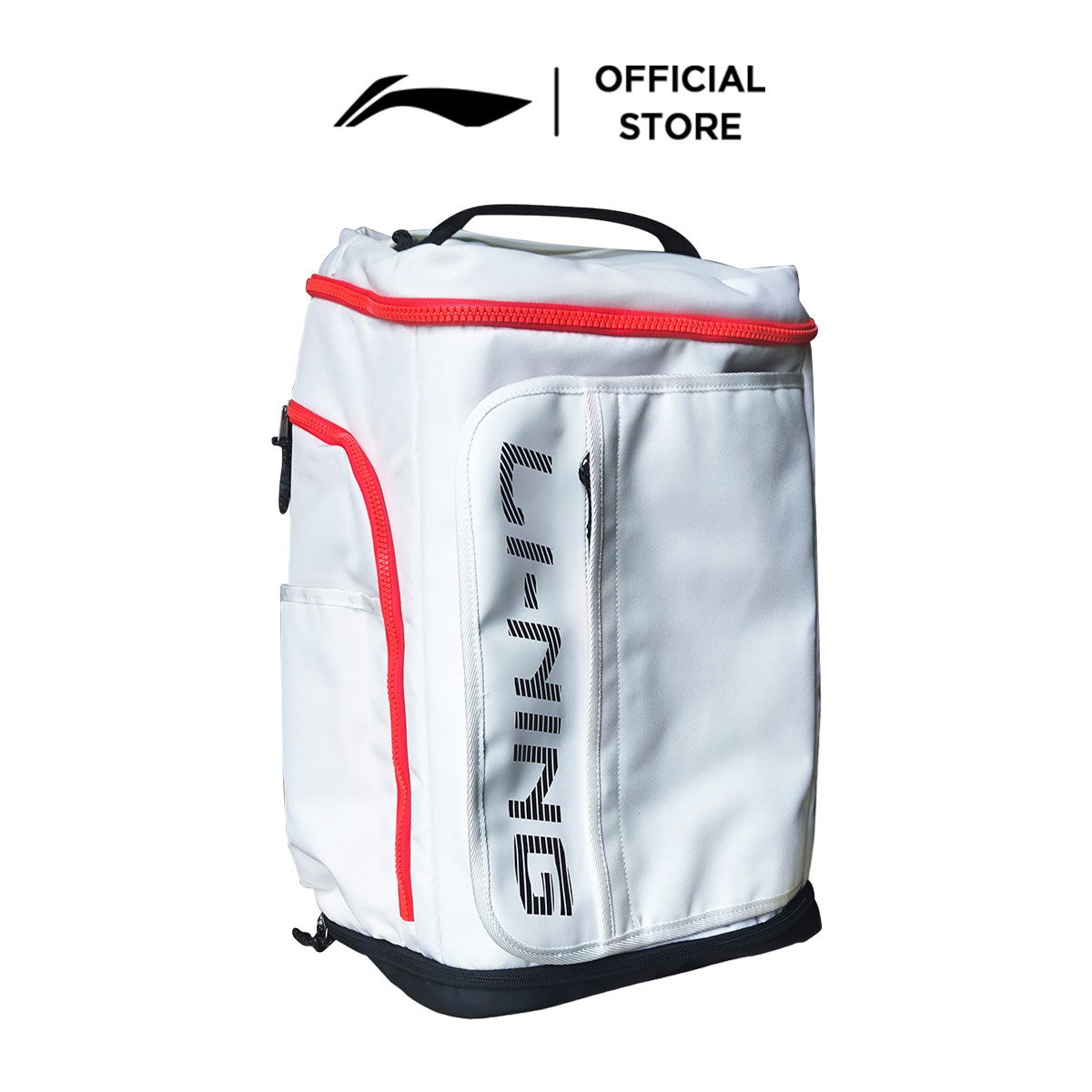 LI-NING Brand Professional Basketball Sports Series 2025 New Collection. Practical, sporty, stylish backpack designed for exercise, travel storage. Made of polyester, large-capacity double-shoulder bag. Unisex model, ABSV359 ราคา 3,569 บาท*ส่งฟรี