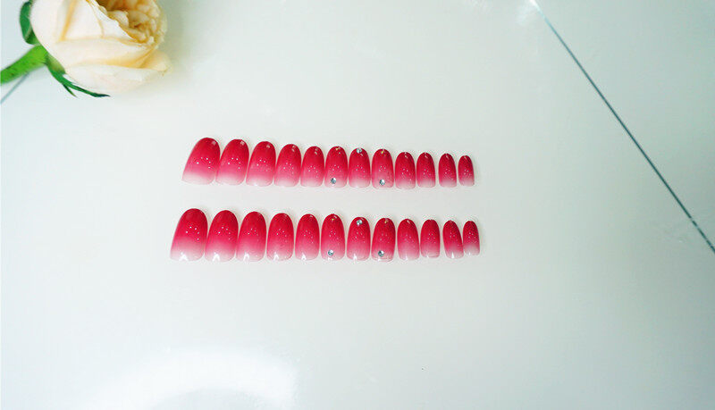 24 Cái Móng Tay Giả, Khảm Móng Nghệ Thuật Có Thể Đeo Với Hạt Vàng Và Nhấp Nháy Kim Cương Móng Tay Giả Đã Hoàn Thiện Màu Bột Kim Cương Cho Nữ