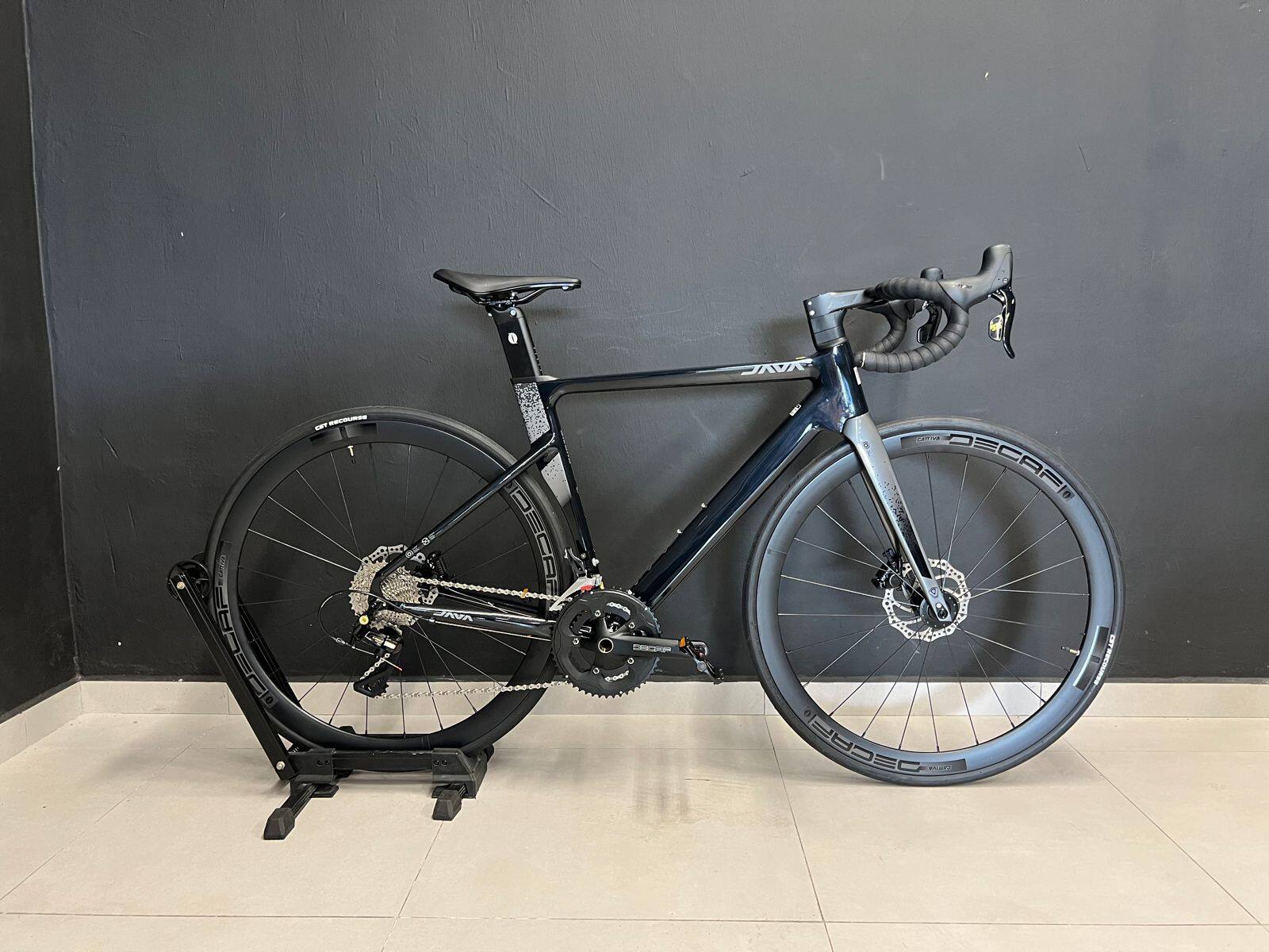 JAVA FUOCO (UCI APPROVED) SHIMANO 105 22 SPEED 2 X 11 CARBON ROAD