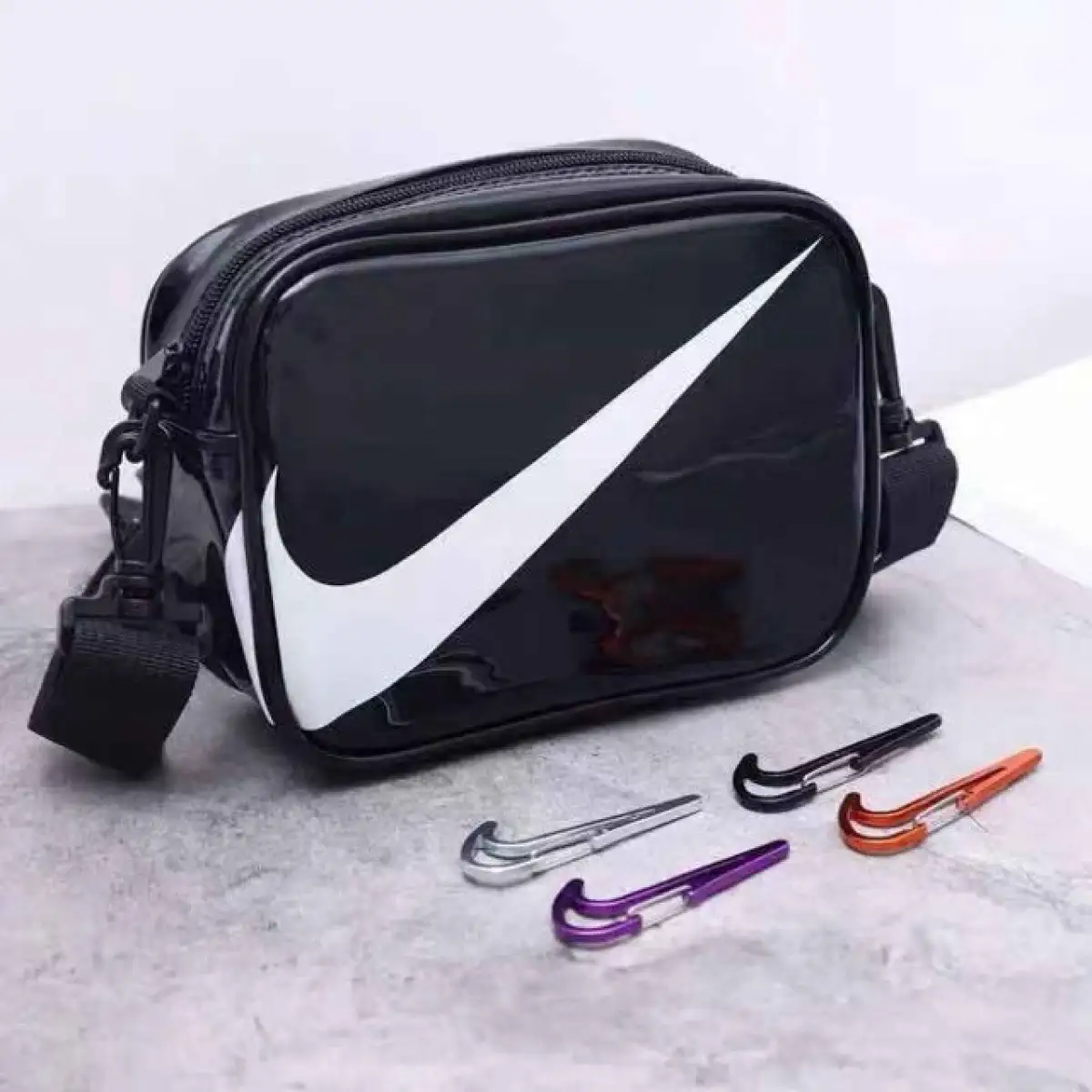 nike swoosh sling bag
