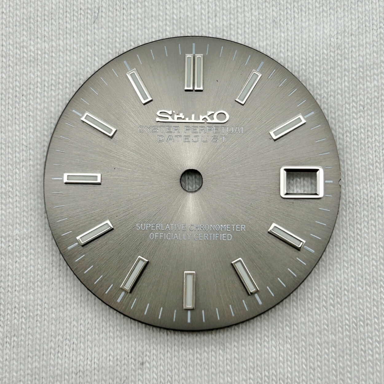 Phù hợp cho nh35 tự động cơ khí phong trào quay số 28.5mm sửa đổi phụ kiện đồng hồ hồng Datejust qua