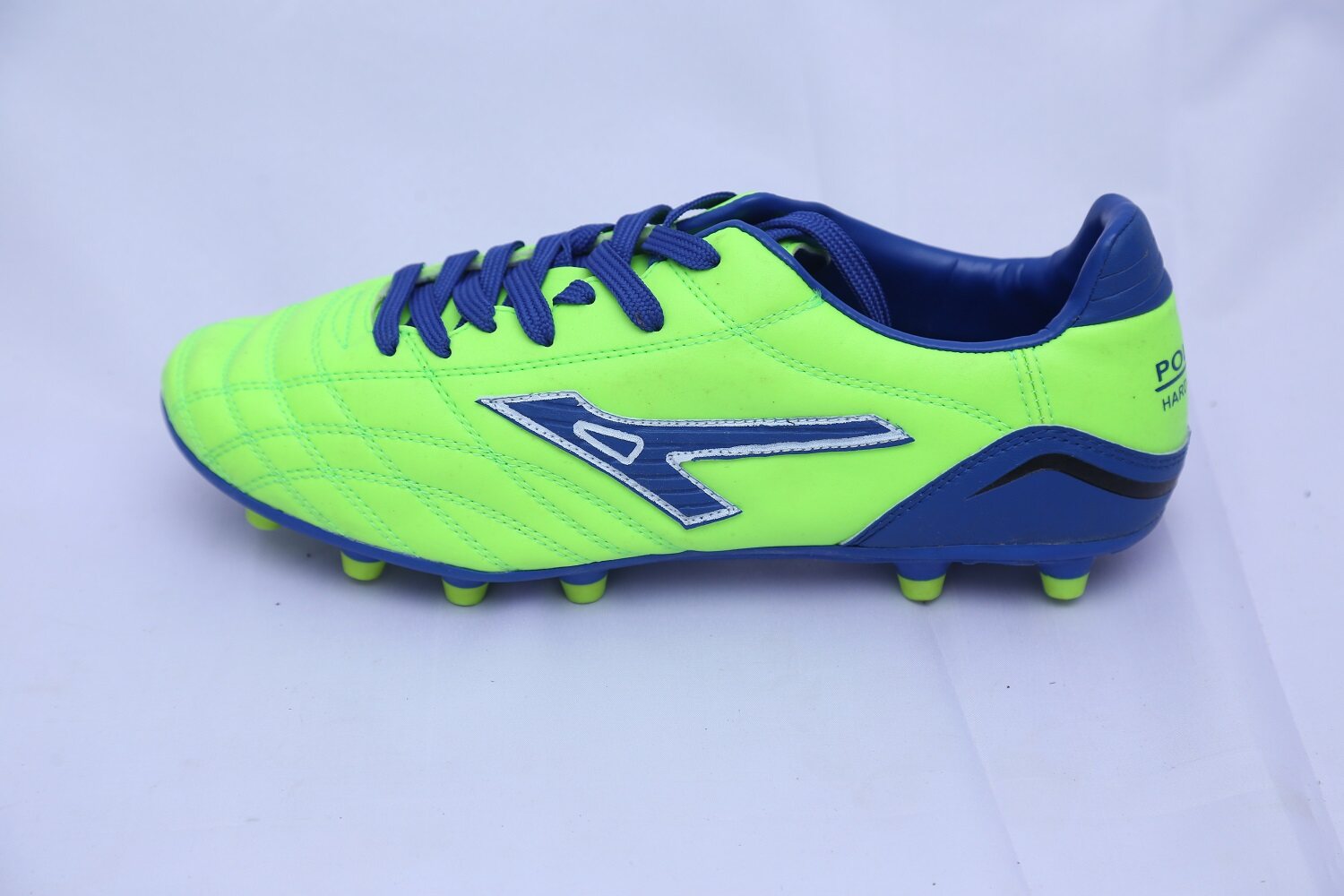 polaris football boots