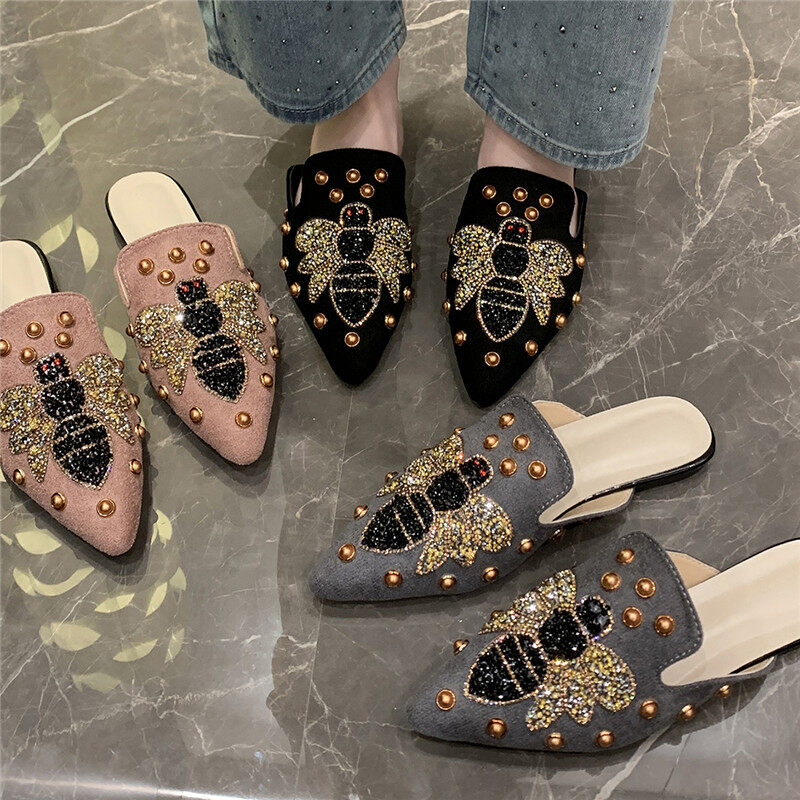 geyunya Fashion Women Mules Beautiful Bee Pattern Flat Sandals (Size 35-42)