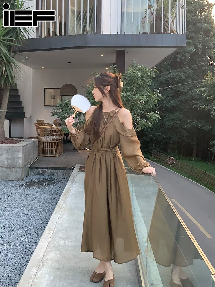 Đầm dài tay hở vai nữ ief