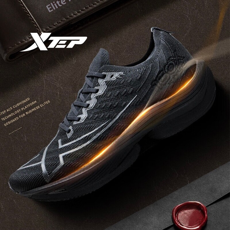 XTEP 160X5.0SE Men Racing Running shoes Professional Marathon sneakers Shock-absorbing Carbon plate ราคา 8,701 บาท*ส่งฟรี