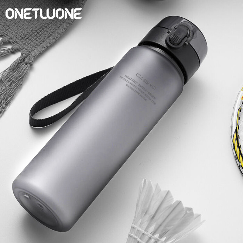 Onetwone Sports Water Bottle 560ML Protein Shaker Outdoor Travel Portable Leakproof Drinkware Plastic Drink Bottle BPA Free ราคา 165 บาท*ส่งฟรี