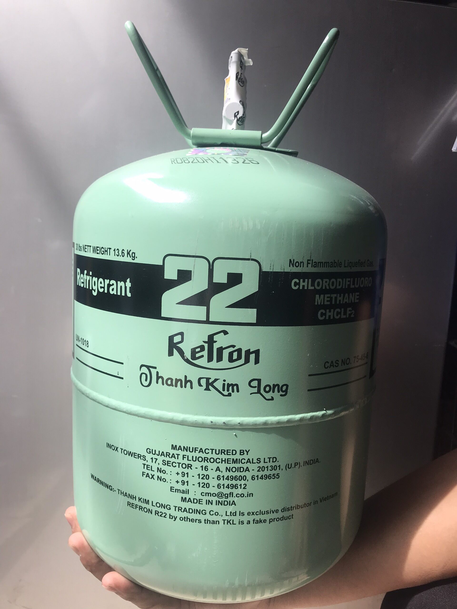 Gas lạnh R22 Ấn Độ (13.6kg/bình) Refron