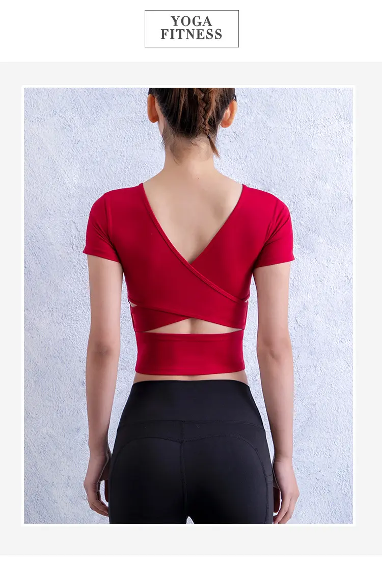 sportswear slim fit crop top