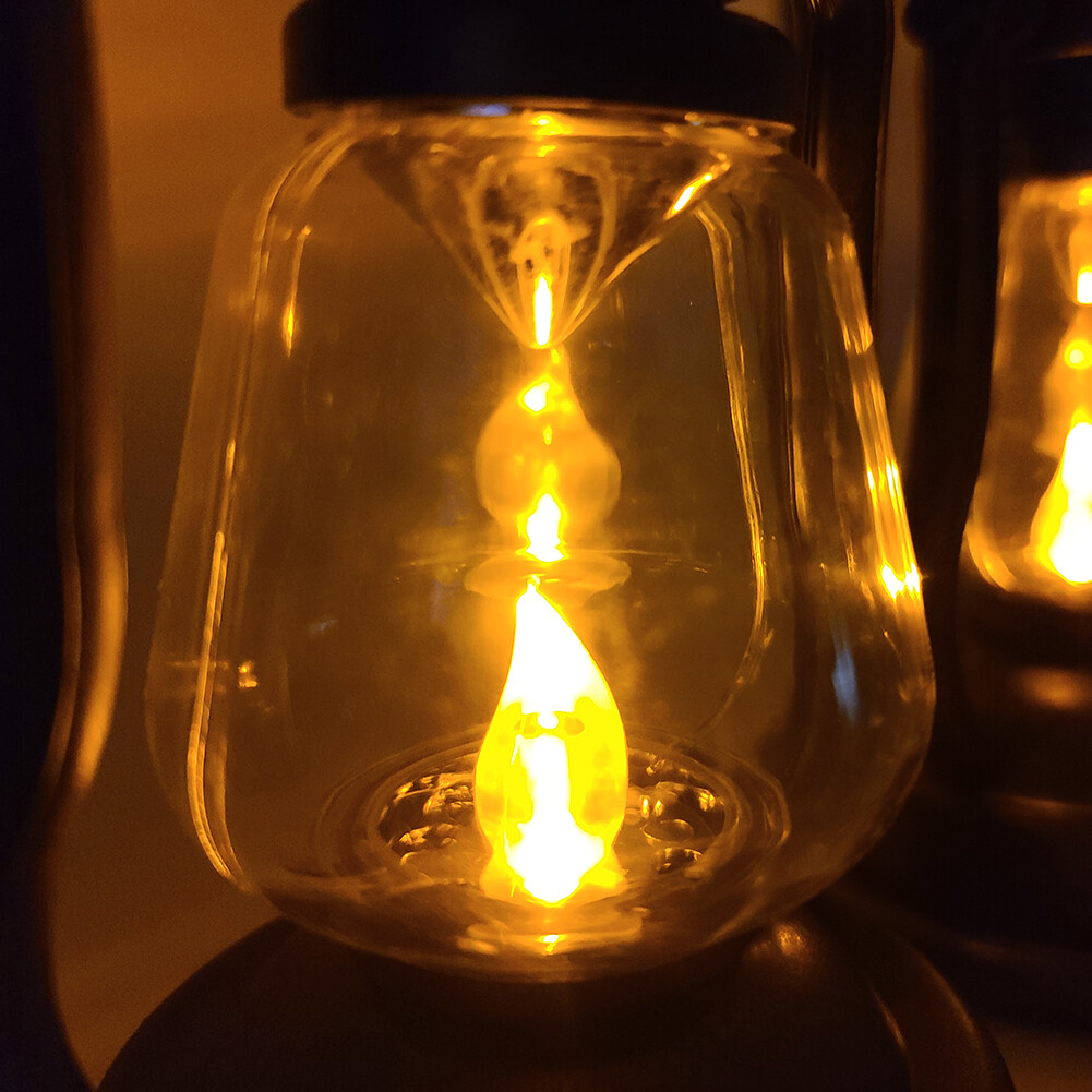 Đèn LED kiểu đèn dầu vintage sử dụng năng lượng mặt trời - INTL