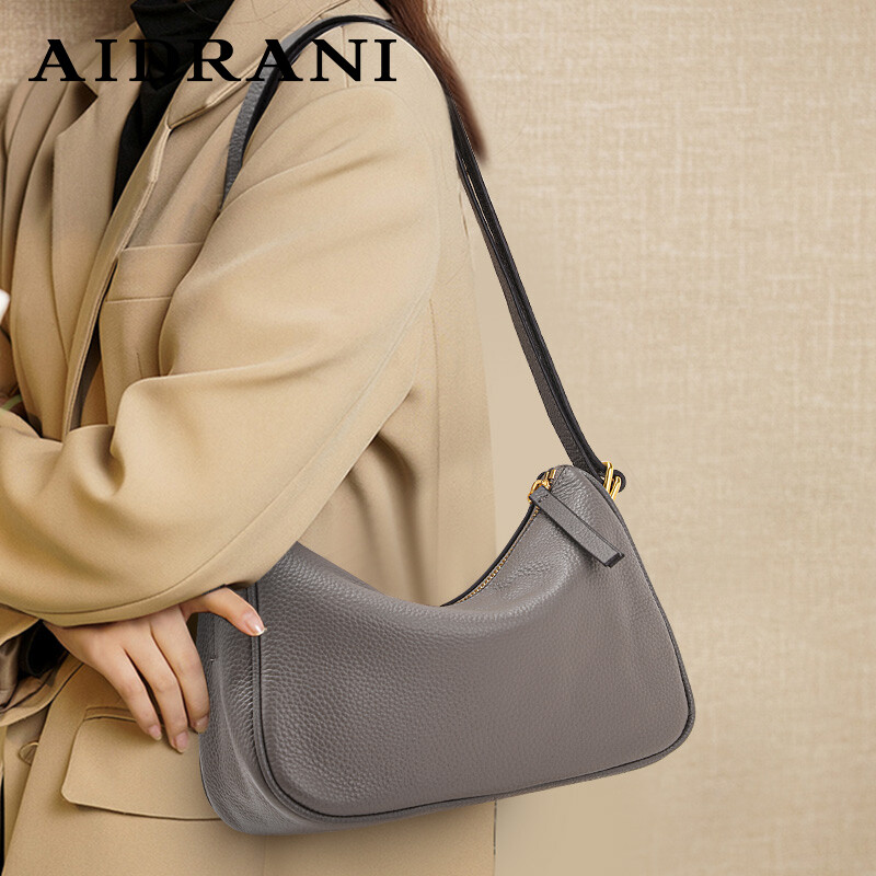 Aidrani Street trend women's underarm bag, casual style, made of cowhide material, can be worn on one shoulder or crossbody ราคา 1,266 บาท*ส่งฟรี
