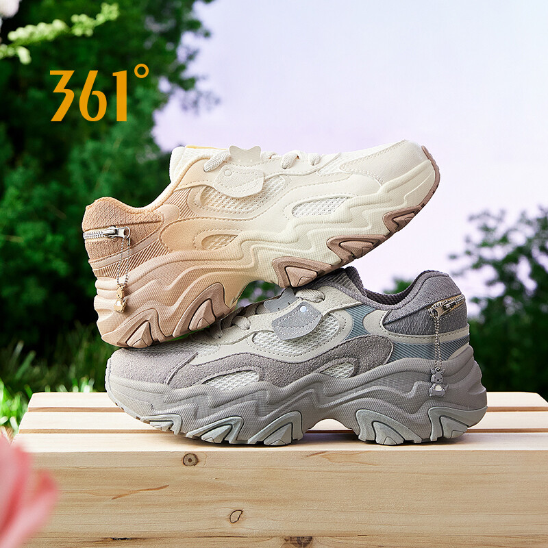 361 Degrees Women's Sports Shoes Breathable All-Match Casual Sneakers 682516767 ราคา 1,493 บาท*ส่งฟรี