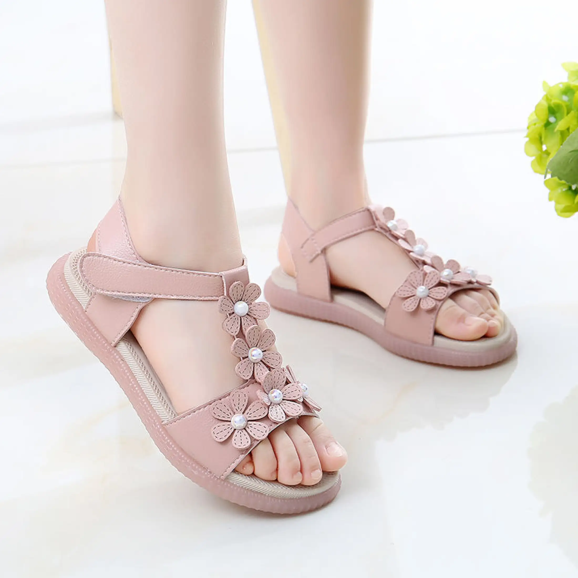 sandals for 10 year girl