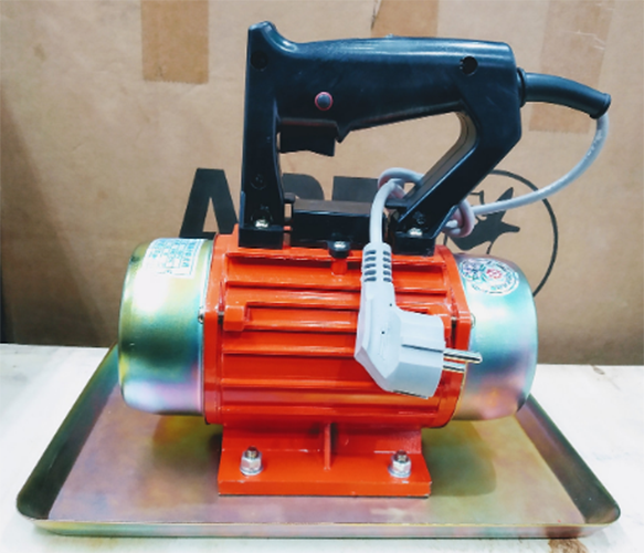 máy đầm rung bê tông mini cầm tay
