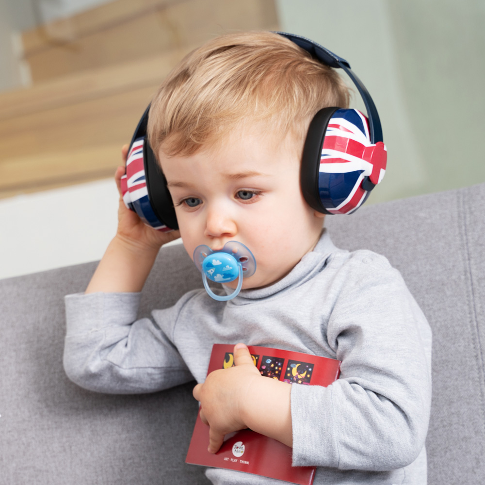 Baby Banz Earbanz Infant Hearing Protection, Flag Pattern (9330696040235)