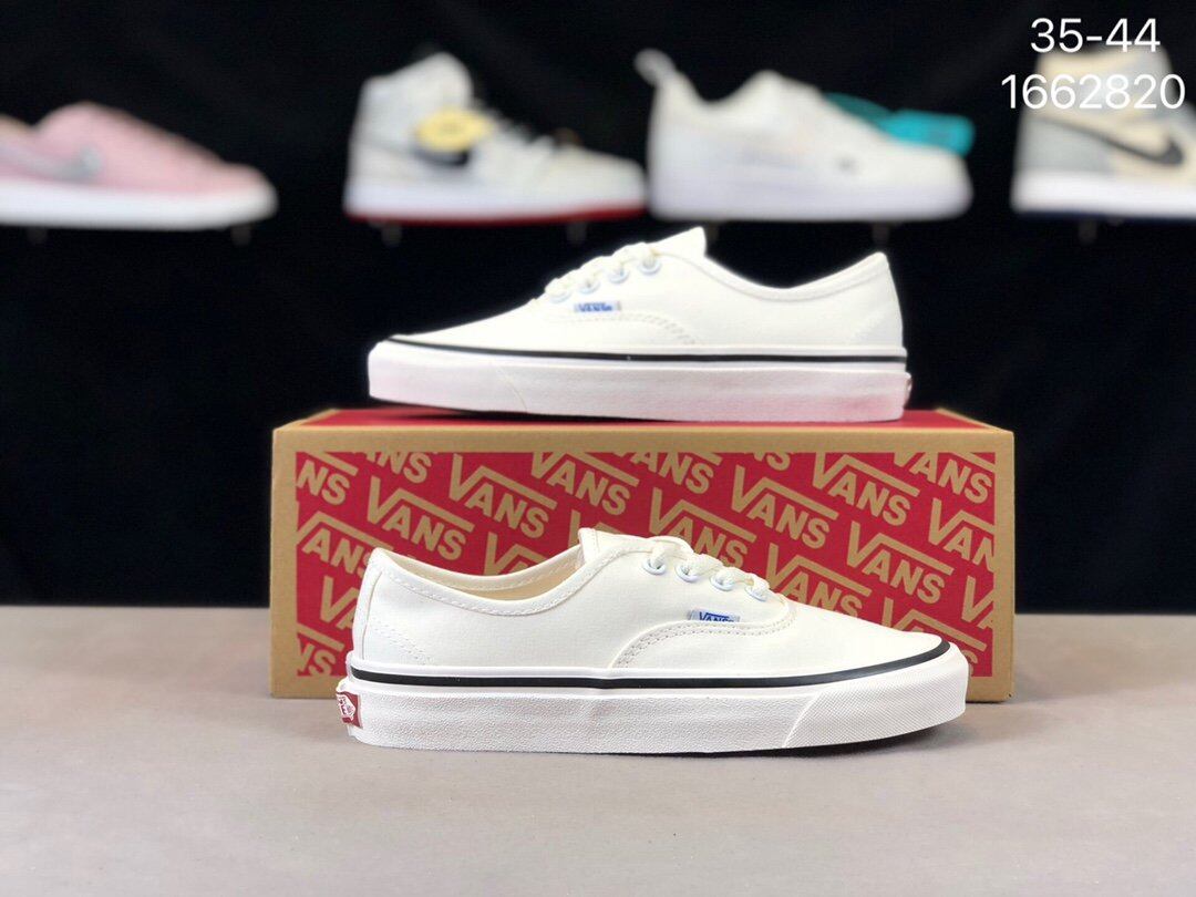white non slip vans