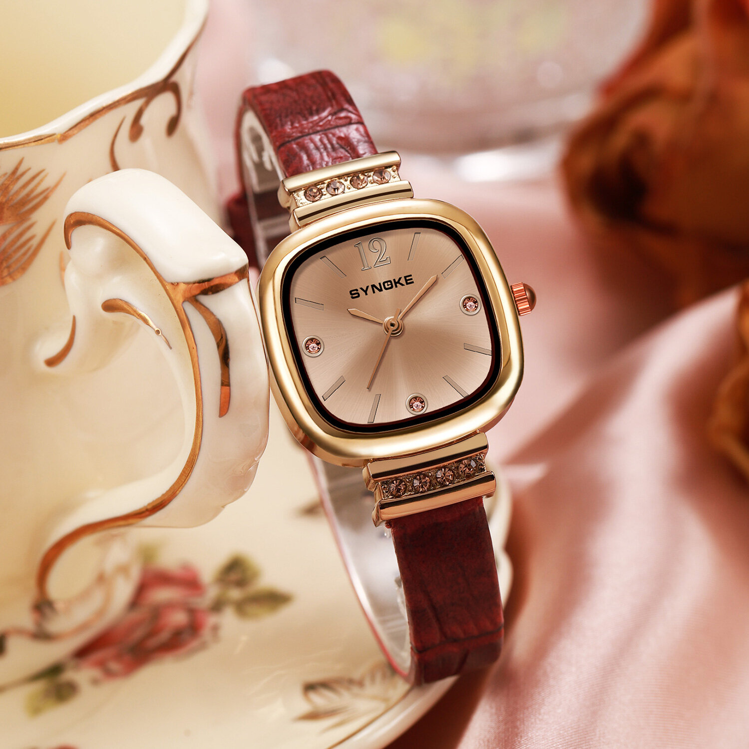 Synoke Đồng hồ nữ mặt số đồng hồ thạch anh squre retro đơn giản dây đeo da của đồng hồ Đồng hồ nữ sinh viên