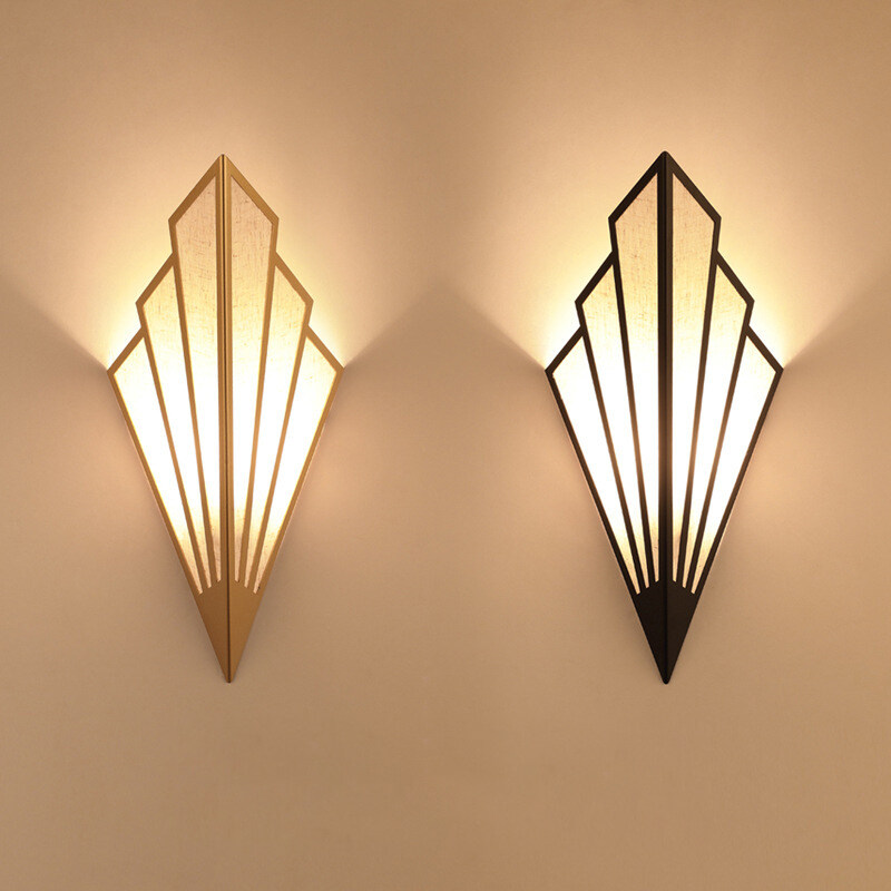 Nordic modern Creativity G9 LED wall lamp Triangle shape for bedroom