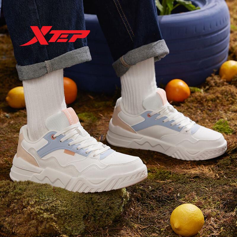 Xtep giày trượt ván nữ giày thể thao thoải mái chống mài mòn 877118310020