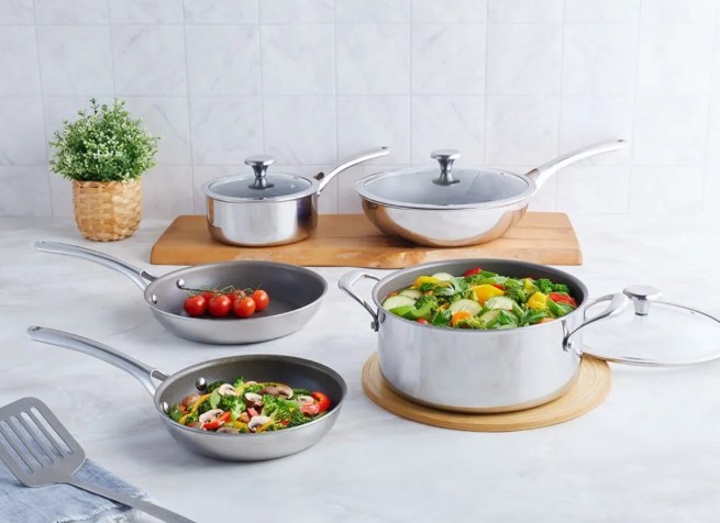 Corelle DuraNano 28cm Wok Pan with Lid - Uncoated Non-Stick