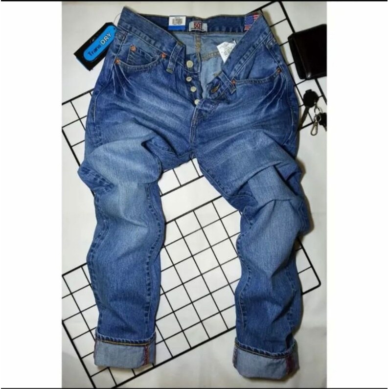 15d7353bb535f0c355cd8392dd9261f8