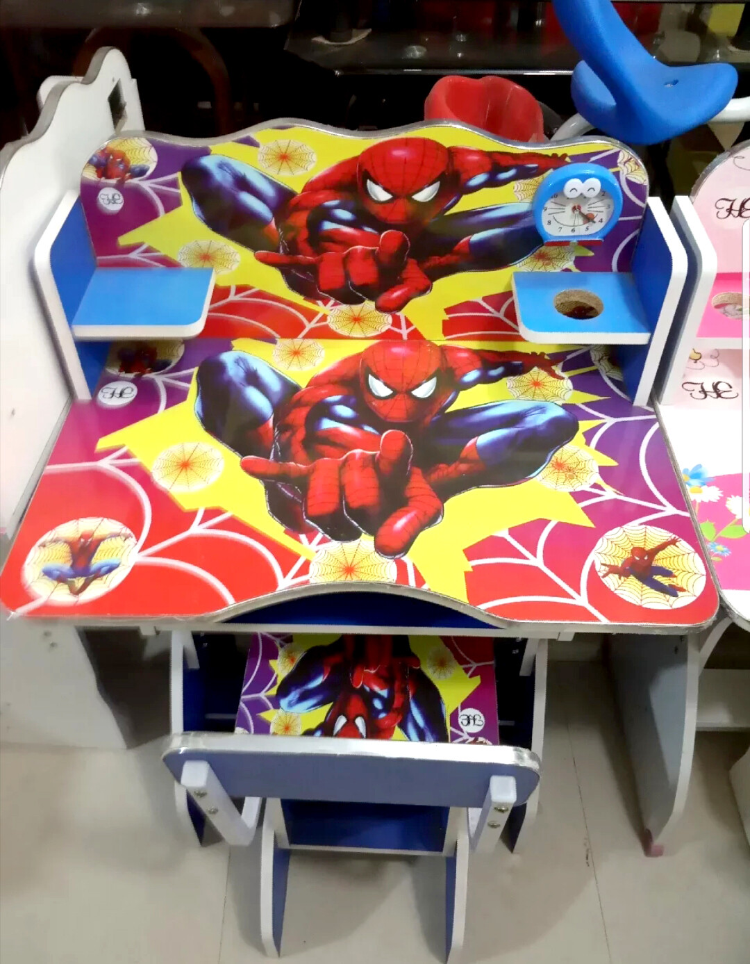 spiderman table chair