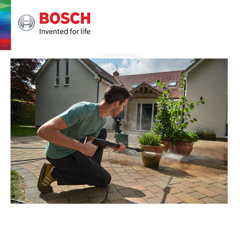 Bosch Universal Aquatak 130 High Pressure Washer - 06008A7BL0