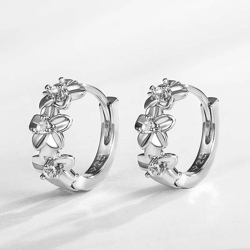 Huitan Tinh Tế 3 nhỏ Hoa Vòng tròn Bông Tai Sáng Bóng Zircon lập phương pha lê Thanh Tnhã Cô Gái Món Quà Bông tai tuyên bố Cho Phụ Nữ